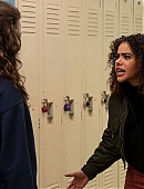 gg-2x04-stills_003.jpg